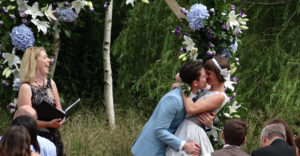 wedding kiss