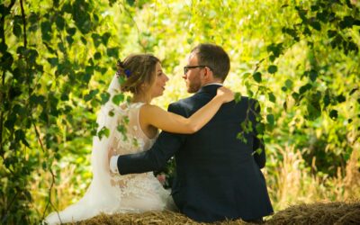 Why Small Weddings Are Cool Weddings!